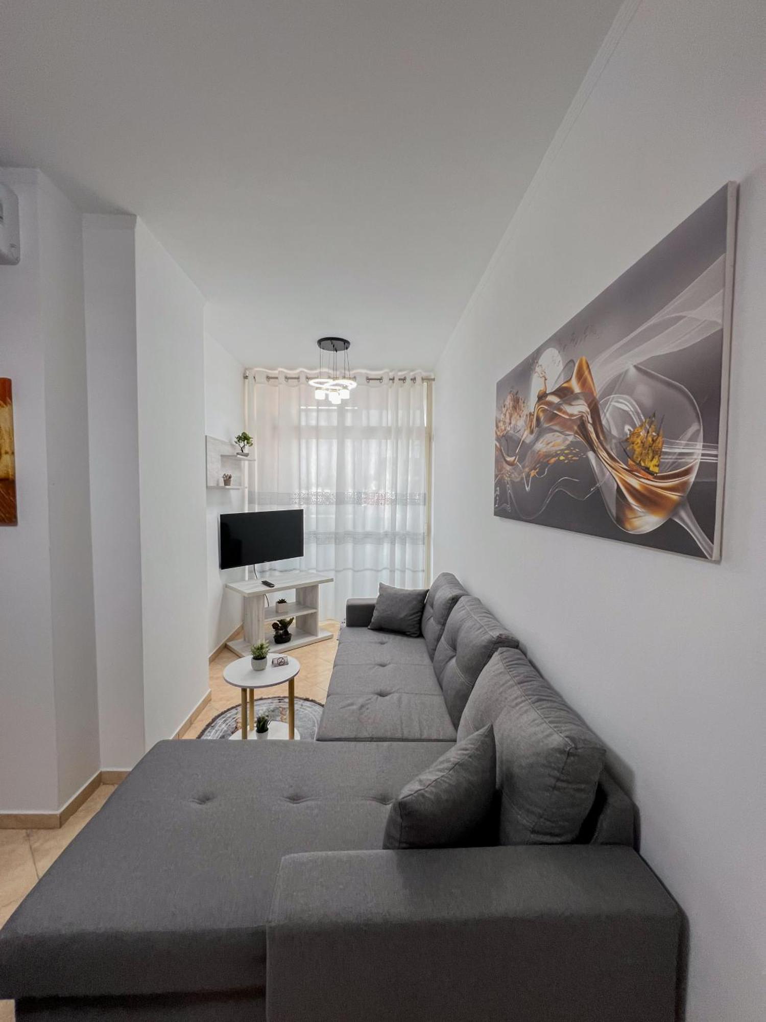 Tirana City Stay Apartments ภายนอก รูปภาพ
