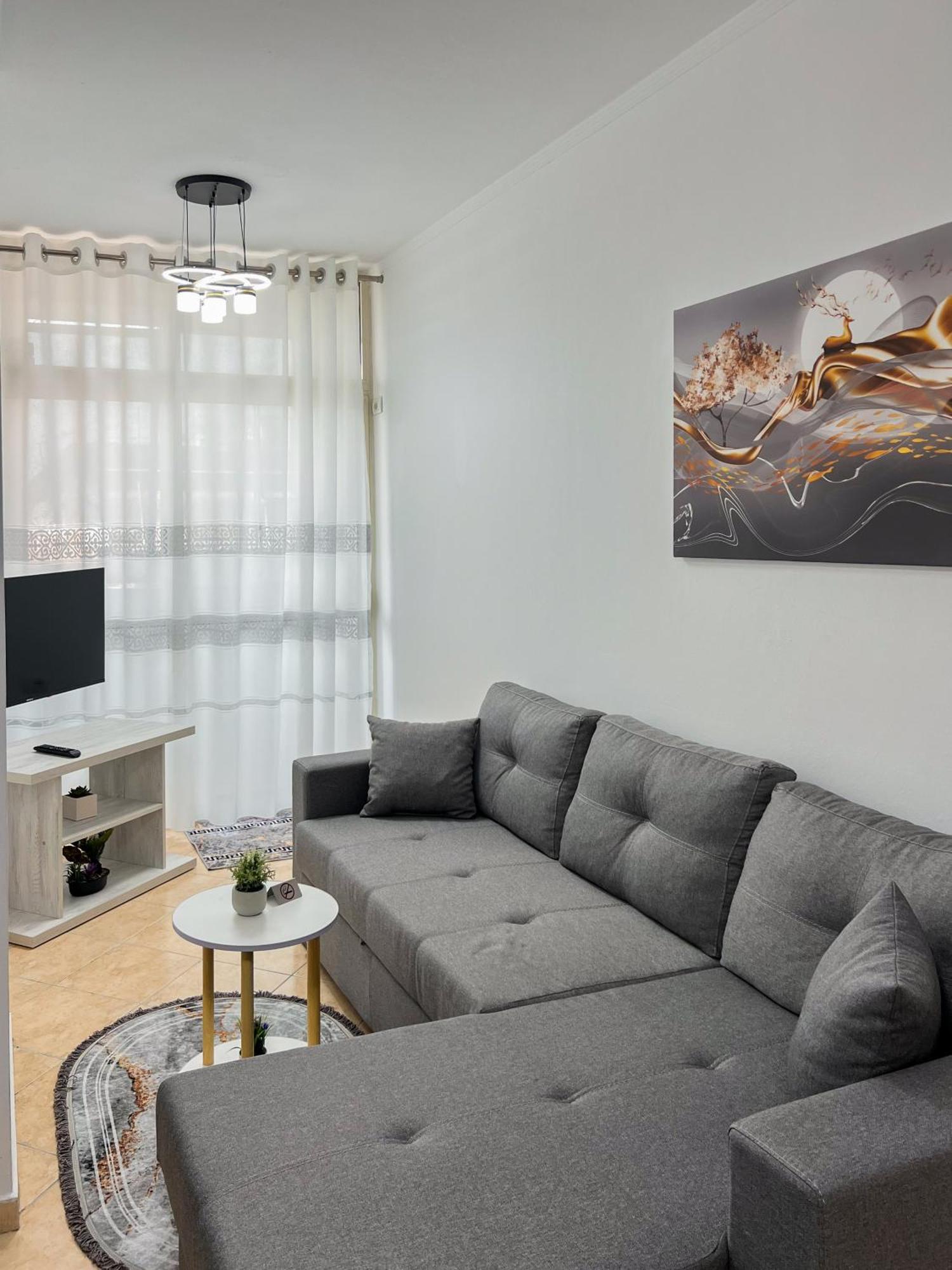 Tirana City Stay Apartments ภายนอก รูปภาพ